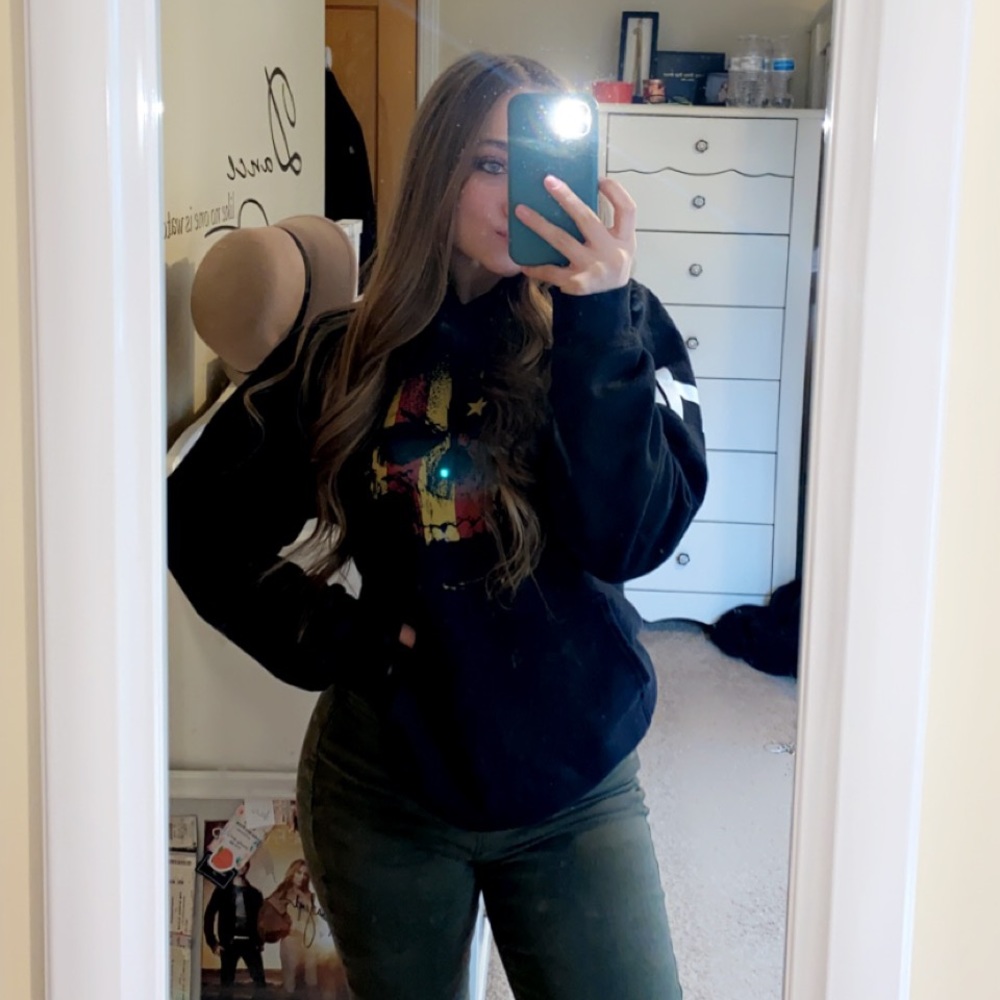 Meet your Posher, Kennedy